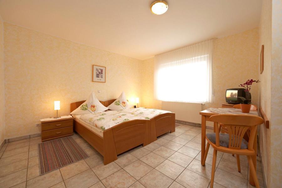 Hotel Haus Sonneck Kelberg Esterno foto